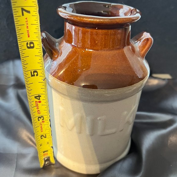 Vintage Pottery Milk Jug - Picture 4 of 4